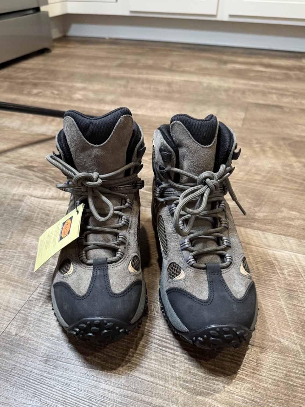 Merrell Active Hiking Vibram Boot CHAMELEON VENTILATOR 7.5 GREY 50638